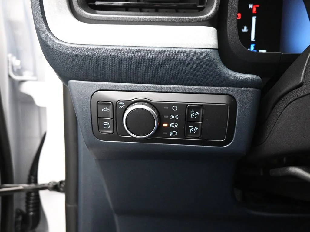 New 2026 White Ford XLT image 11