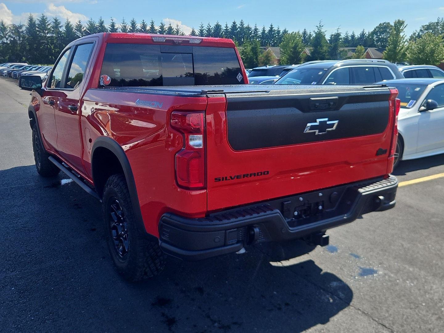Used 2025 Red Hot Chevrolet ZR2 image 5
