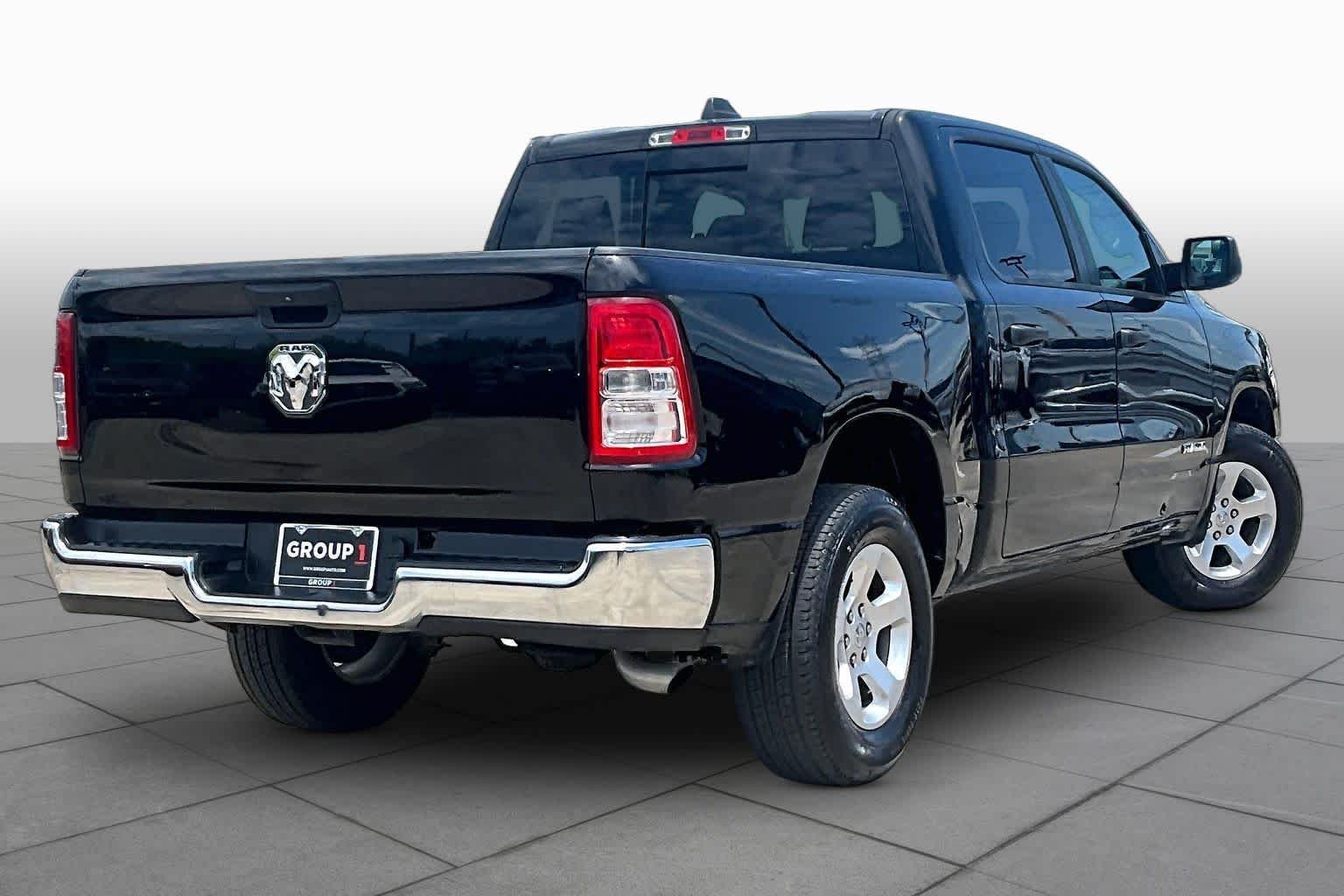 Used 2019 Diamond Black Crystal Pearlcoat Ram Tradesman image 13