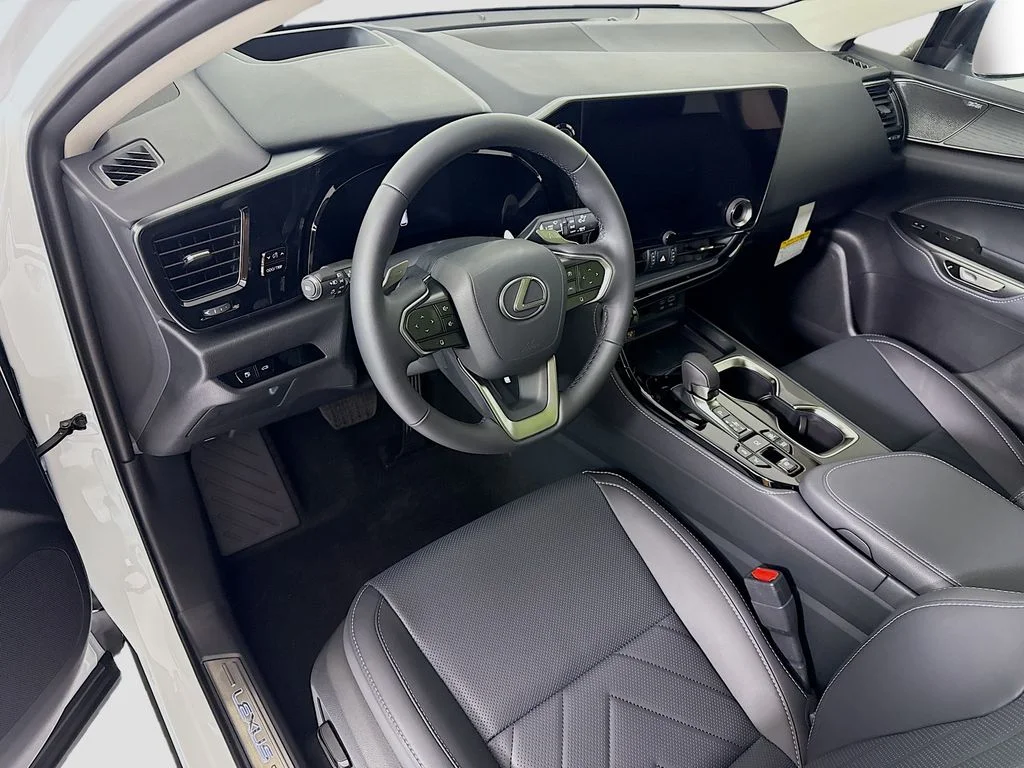 2026 Lexus NX 450h+ Luxury - Photo 10