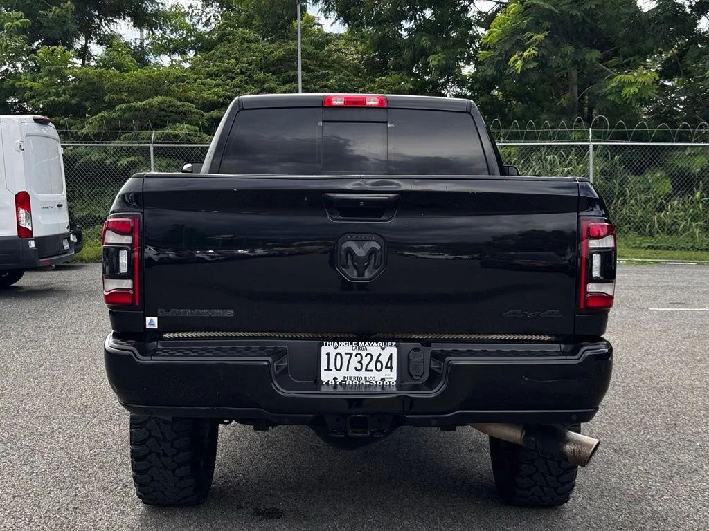 Used 2021 Black Ram Laramie image 10