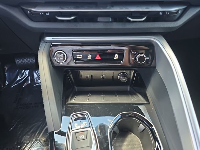 Used 2025 White Audi 2.0T Premium image 27