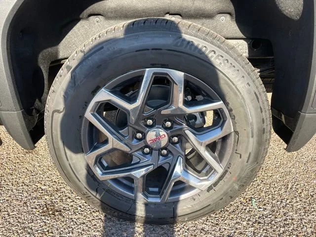 2026 GMC Sierra 1500 SLT - Photo 10