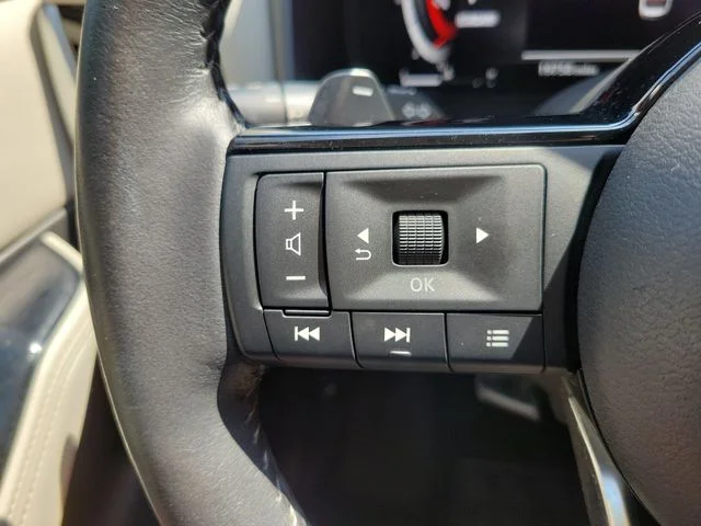 Certified Used 2024 White Nissan SL image 14