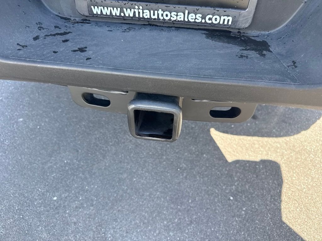 Used 2017 White Ford XL image 7