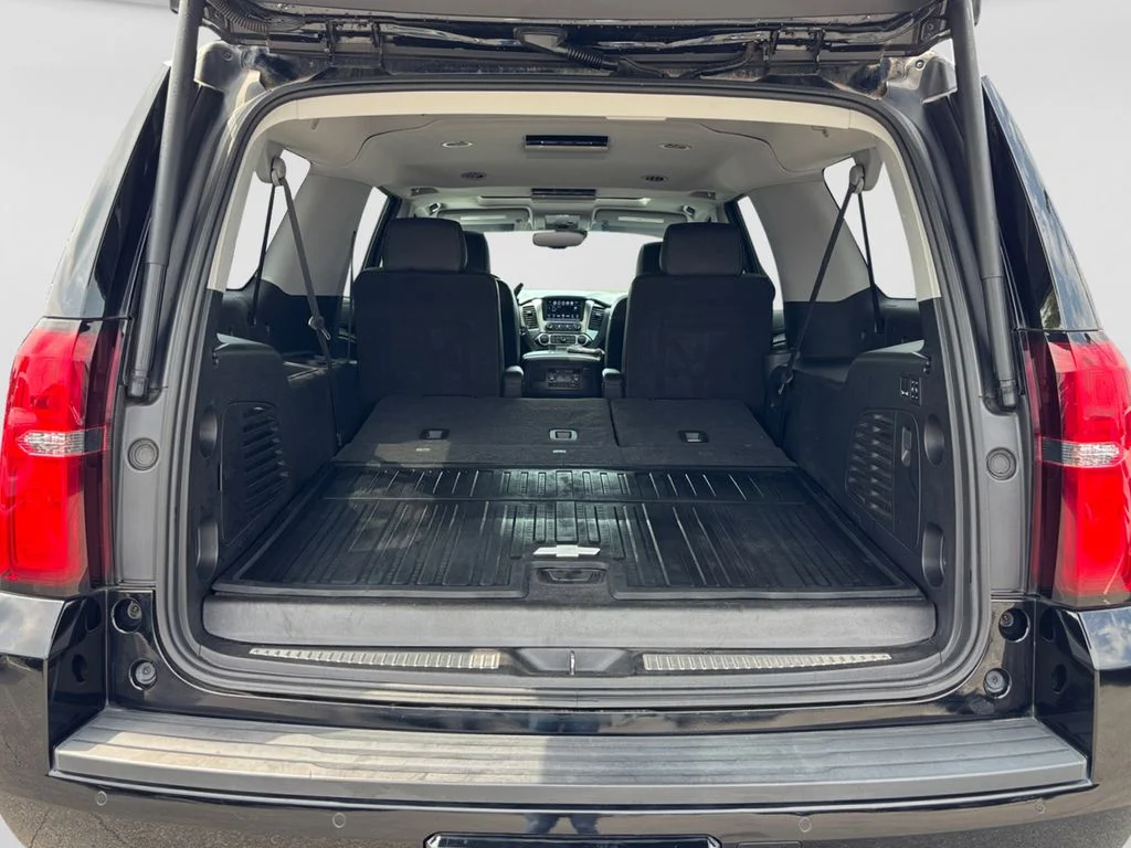 Used 2019 Black Chevrolet Premier image 19
