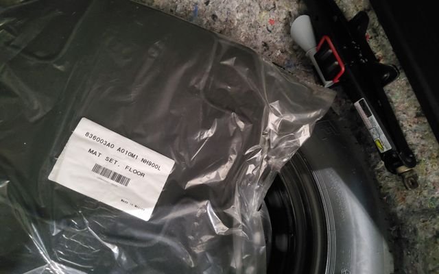 Used 2024 Red Honda EX-L image 15