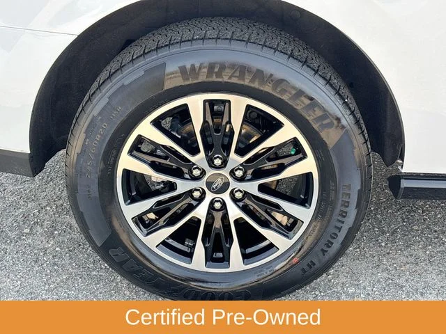Used 2025 White Ford Platinum image 11