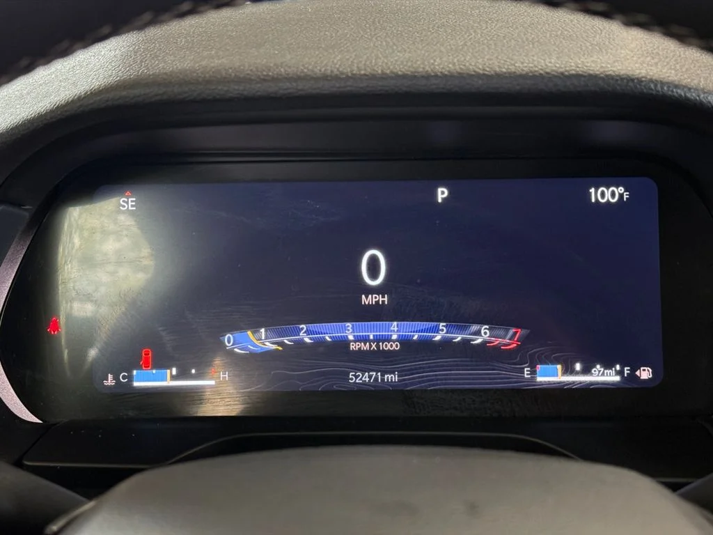 Used 2024 Black Jeep Altitude image 14
