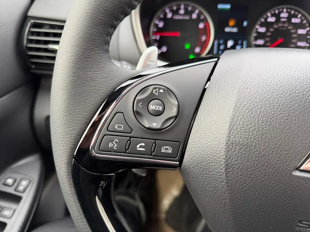 2026 Mitsubishi Eclipse Cross SEL - Photo 21
