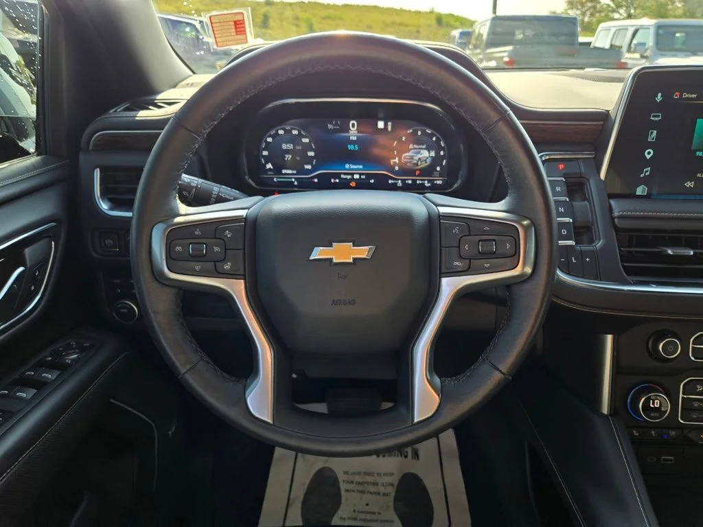 Used 2023 Black Chevrolet Premier image 21
