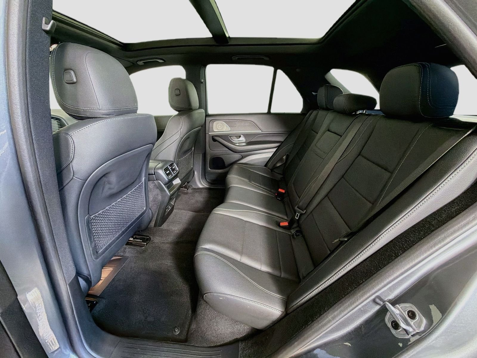 Used 2025 Selenite Gray Metallic Mercedes-Benz GLE 450 image 27
