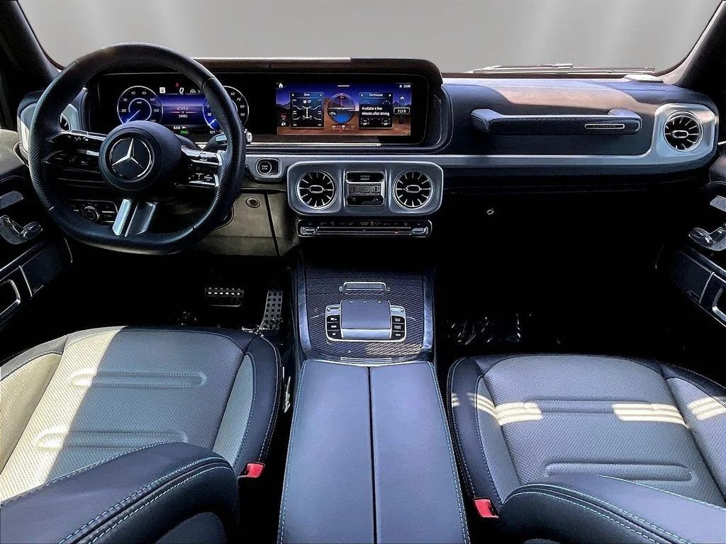 Used 2025  Mercedes-Benz G 580 image 7