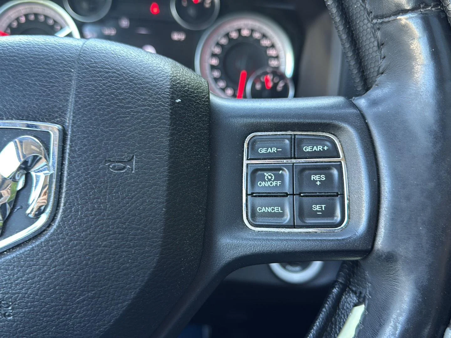 Used 2015 Brilliant Black Crystal Pearl Ram Sport image 30