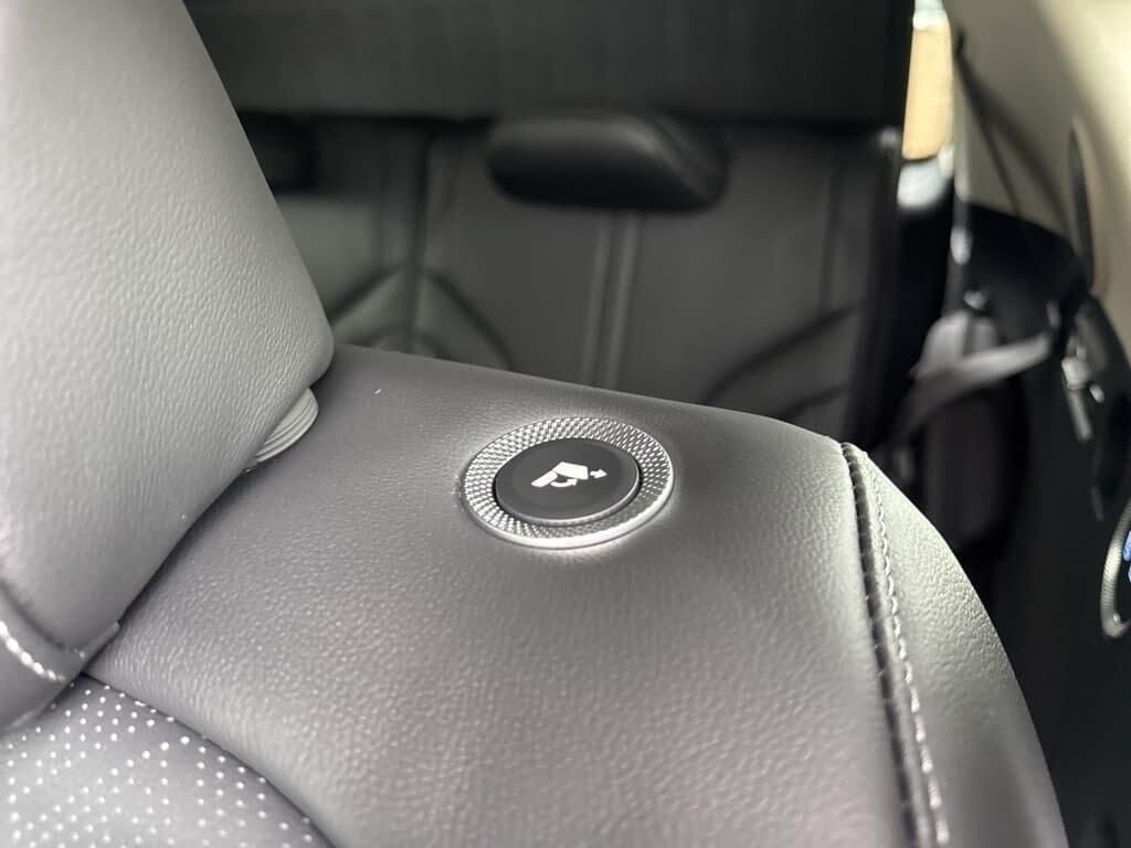 New 2026 Silver Genesis 2.5T PRESTIGE image 48