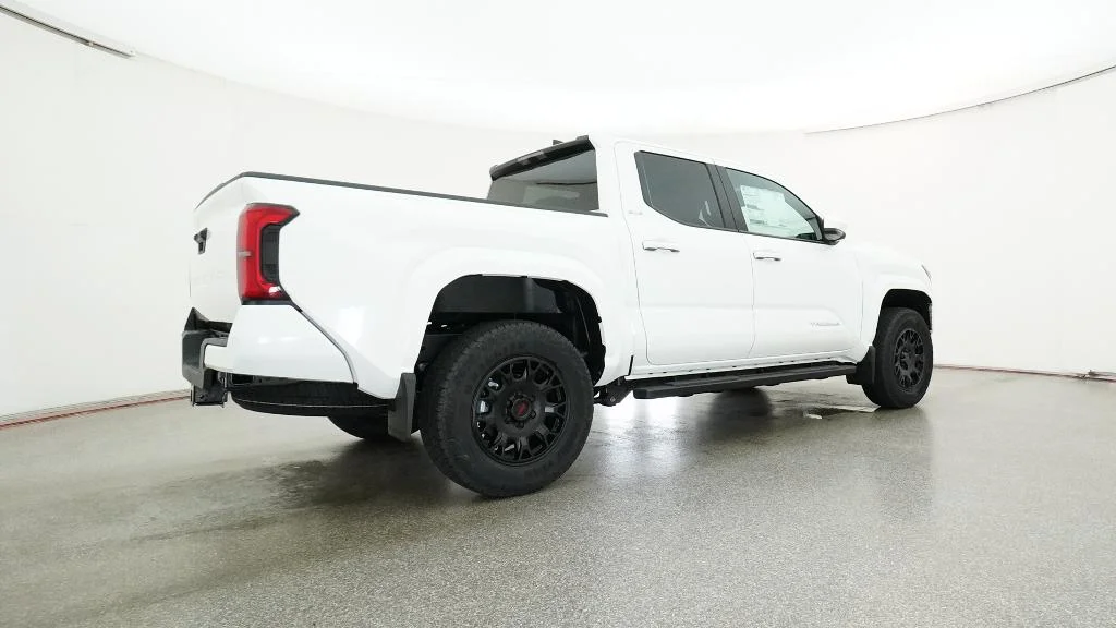 New 2026 Ice Cap Toyota SR5 image 17