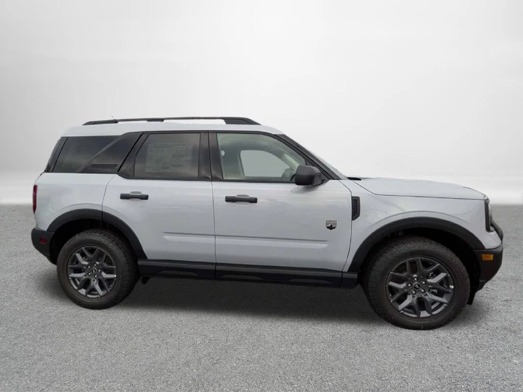 New 2026 Space White Metallic Ford Big Bend® image 2