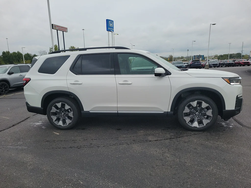 2026 Honda Pilot Elite, photo 7 of 12
