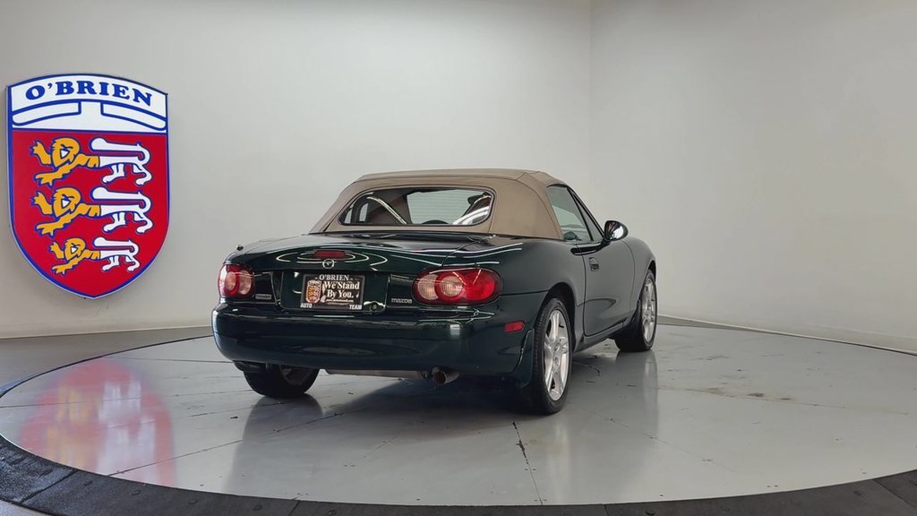 Used 2004 Emerald Mica Mazda Base image 5