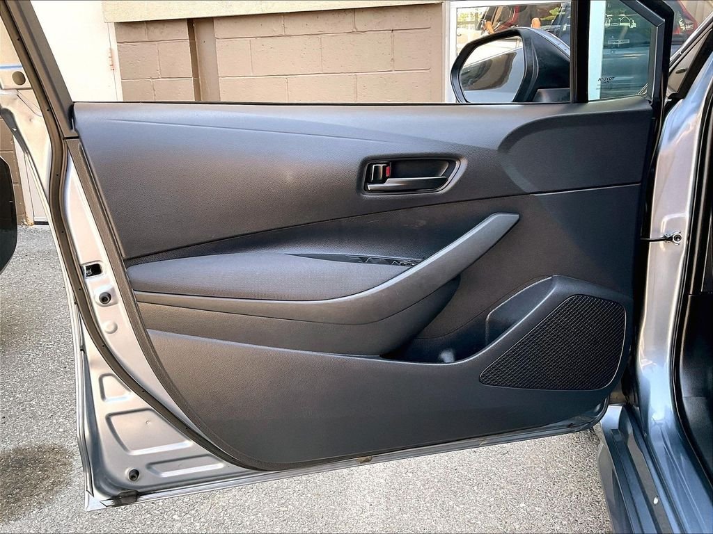 Certified Used 2025 Blue Toyota LE image 9