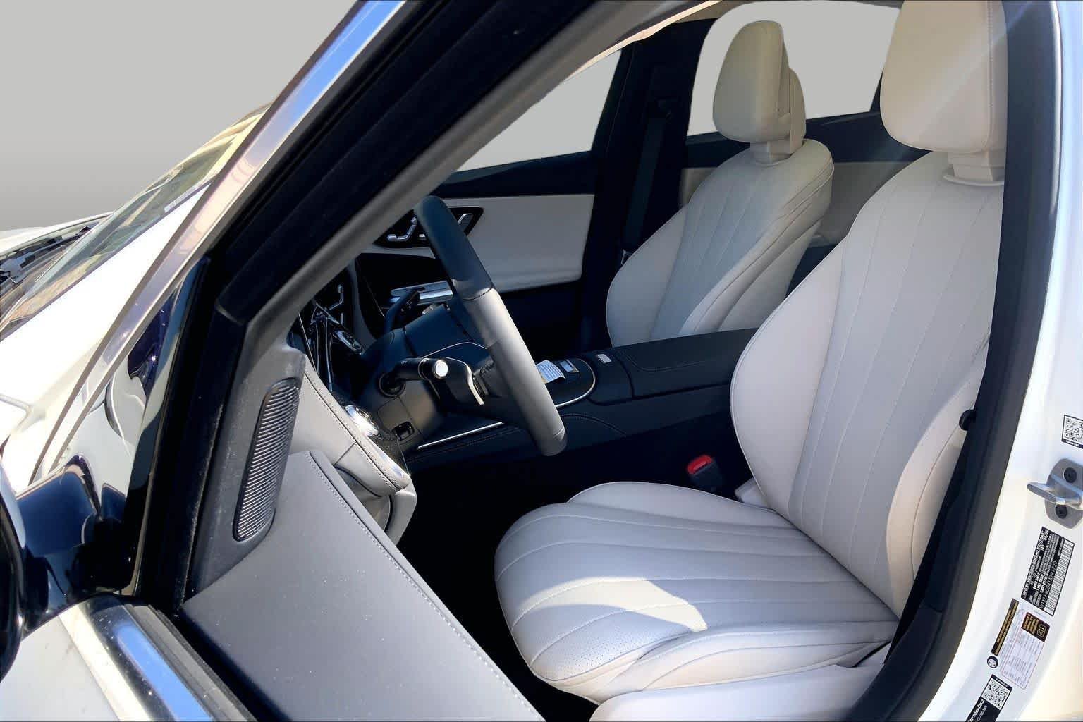 New 2026 Polar White Mercedes-Benz E 350 image 9