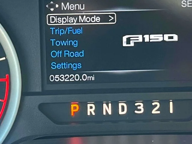 Used 2015 Blue Ford XLT image 34