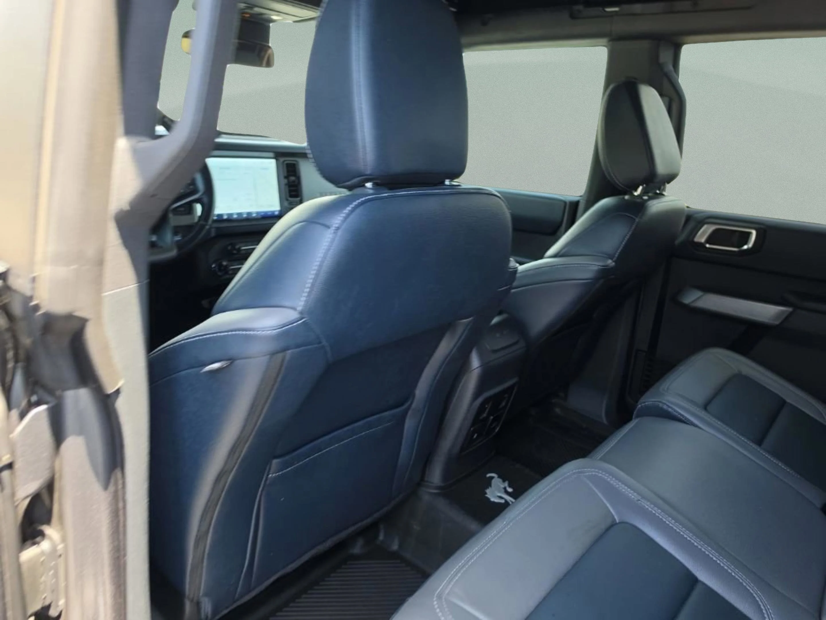 Used 2022 Gray Ford Outer Banks image 21