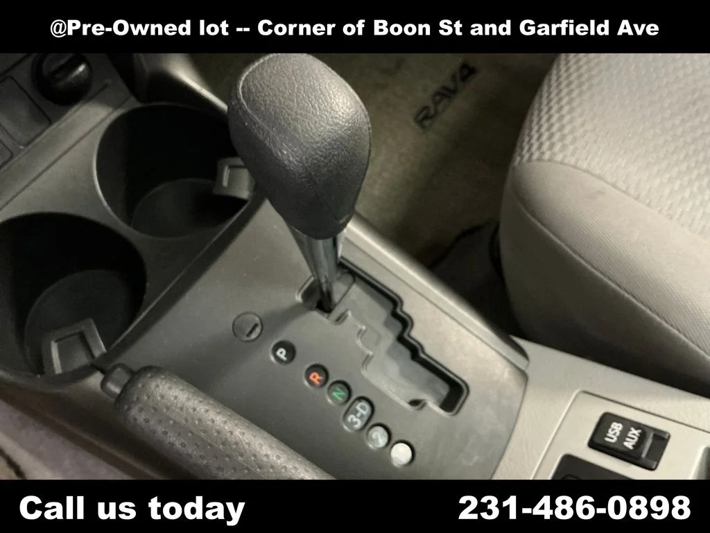 Used 2012 Blue Toyota Base image 23