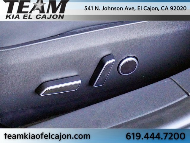Used 2023  Tesla Long Range image 16