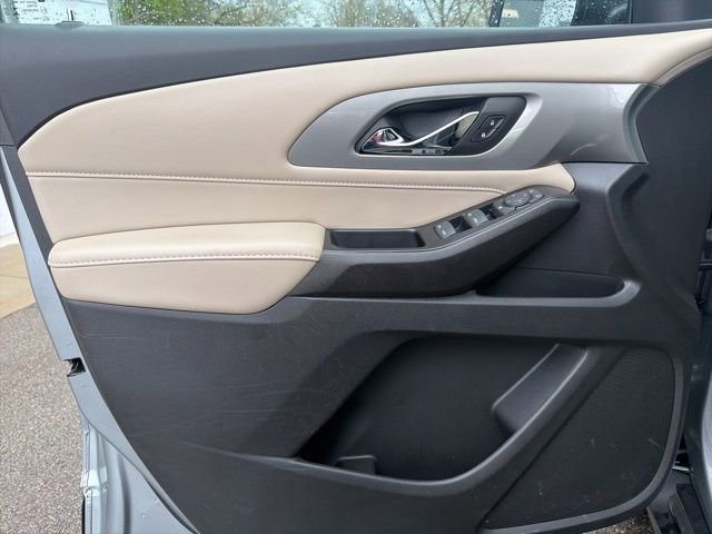Used 2023 Sterling Gray Metallic Chevrolet 1FL image 19