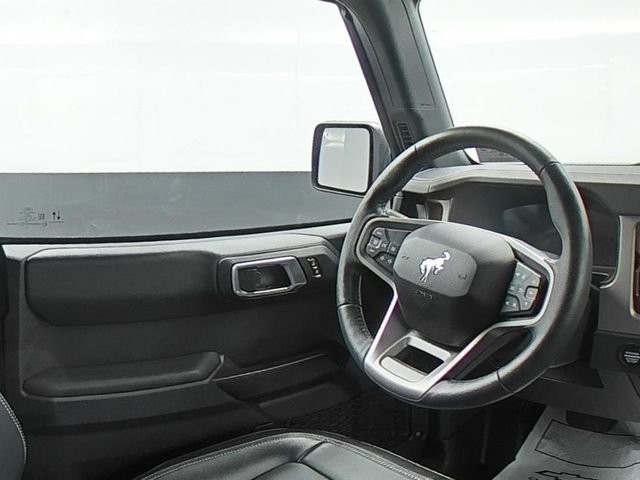 Used 2025 Gray Ford Outer Banks image 39