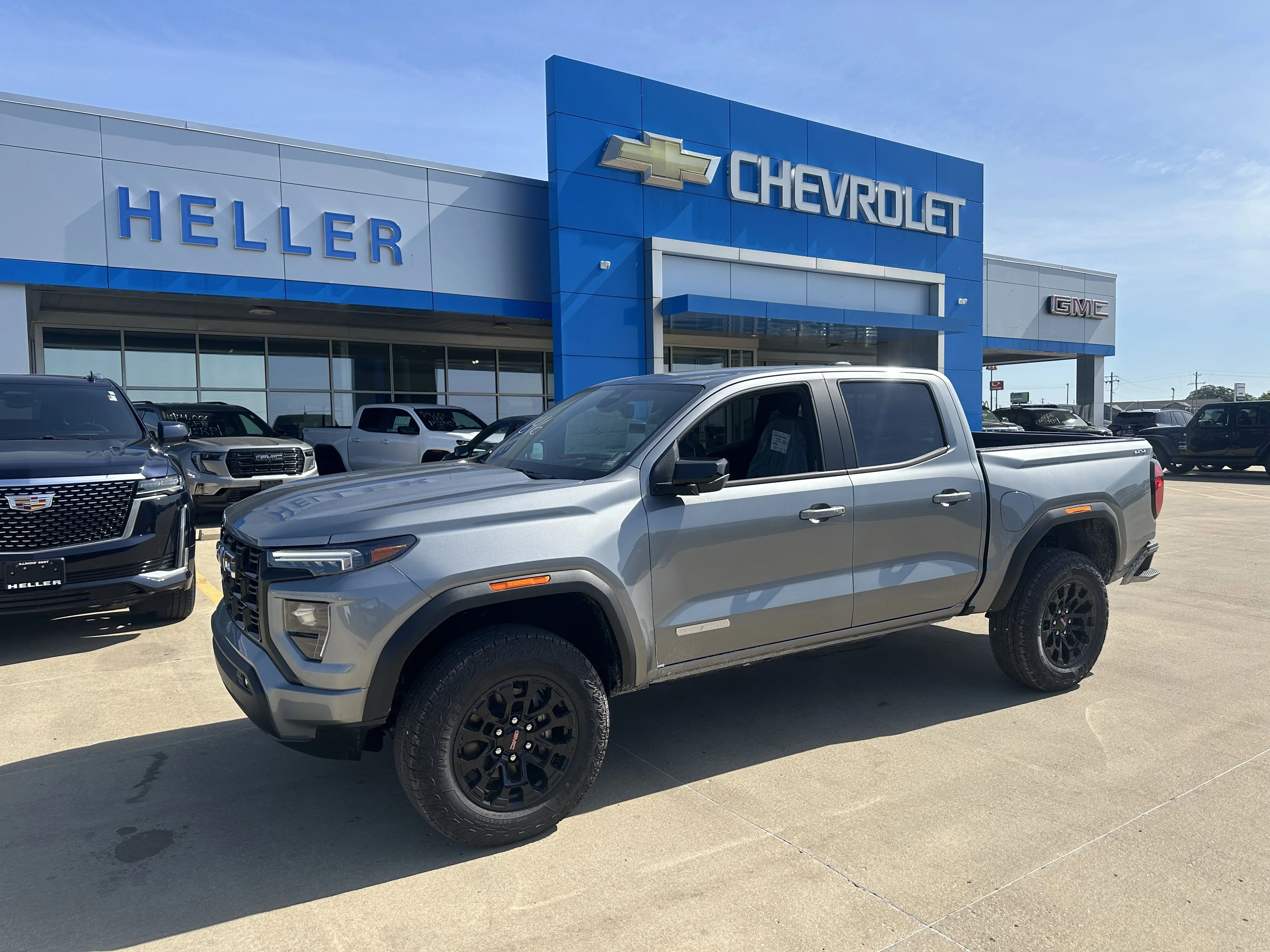 New 2026 Sterling Metallic GMC Elevation image 2