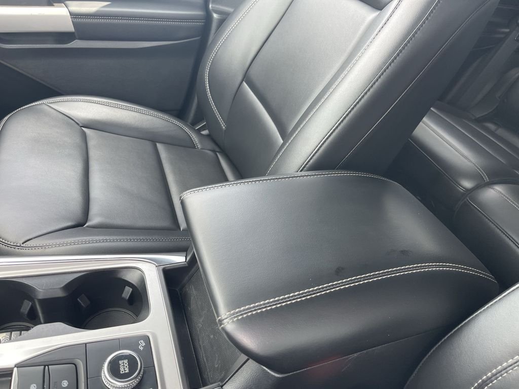 Used 2023 White Ford XLT image 20