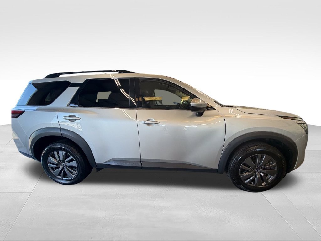Used 2025 Silver Nissan SV image 6