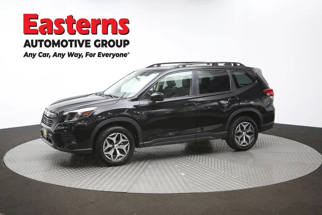 Used 2022 Black Subaru Premium image 61