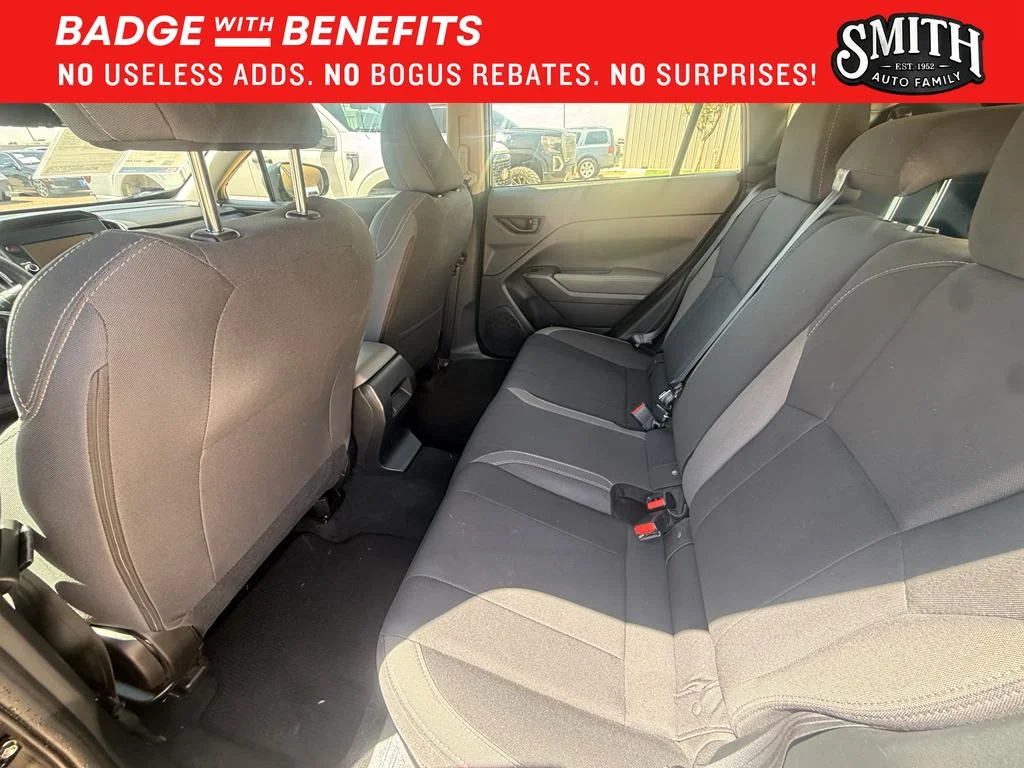 Used 2025 Crystal Black Silica Subaru Base image 18