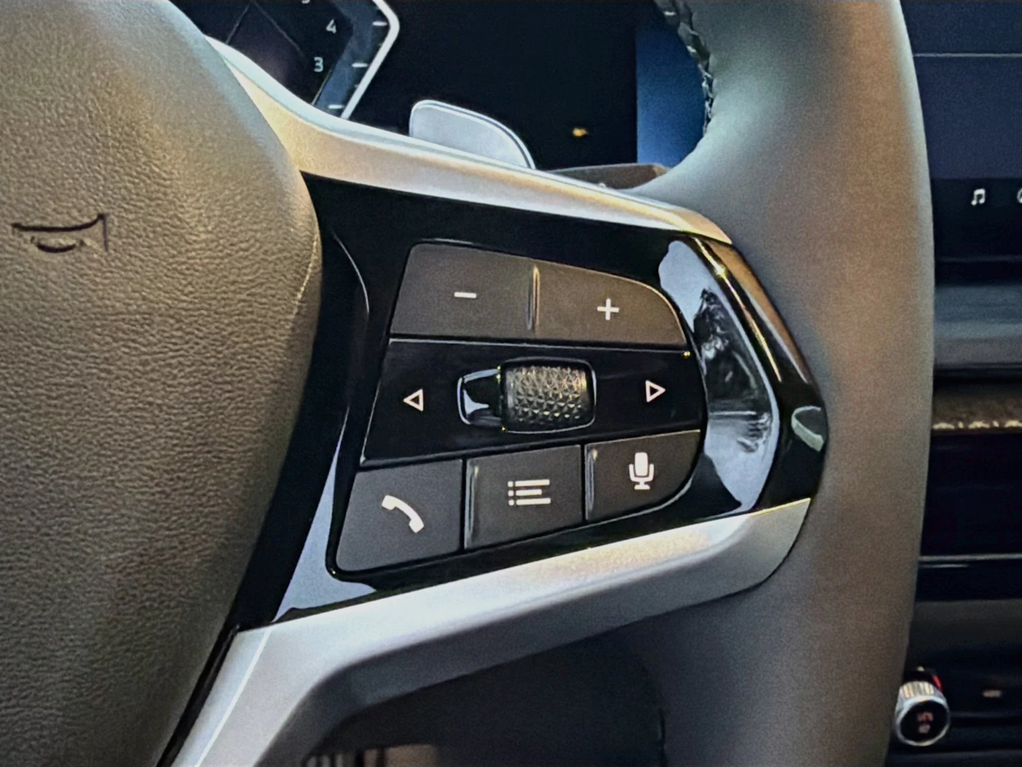 New 2026 Alpine White BMW 230i image 38