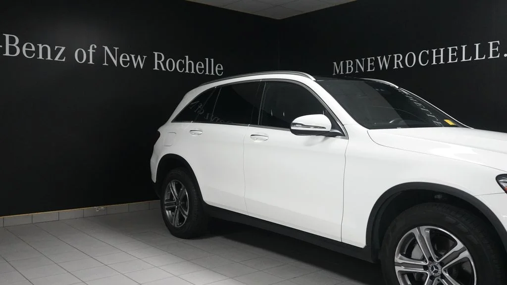 Certified Used 2022 White Mercedes-Benz GLC 300 image 7