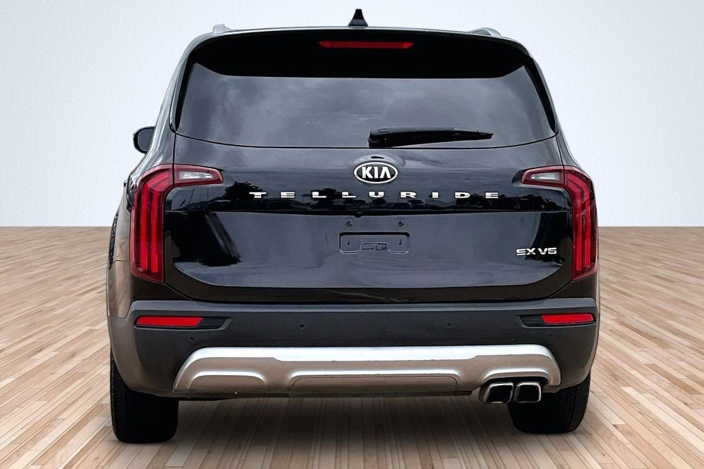 Used 2020 Black Kia SX image 4