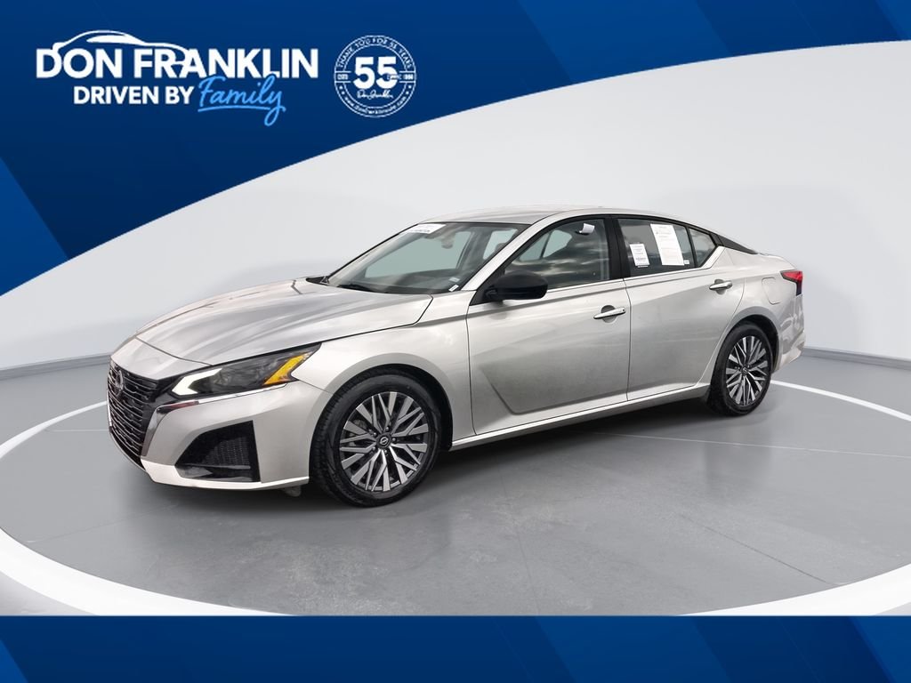 2024 Nissan Altima SV