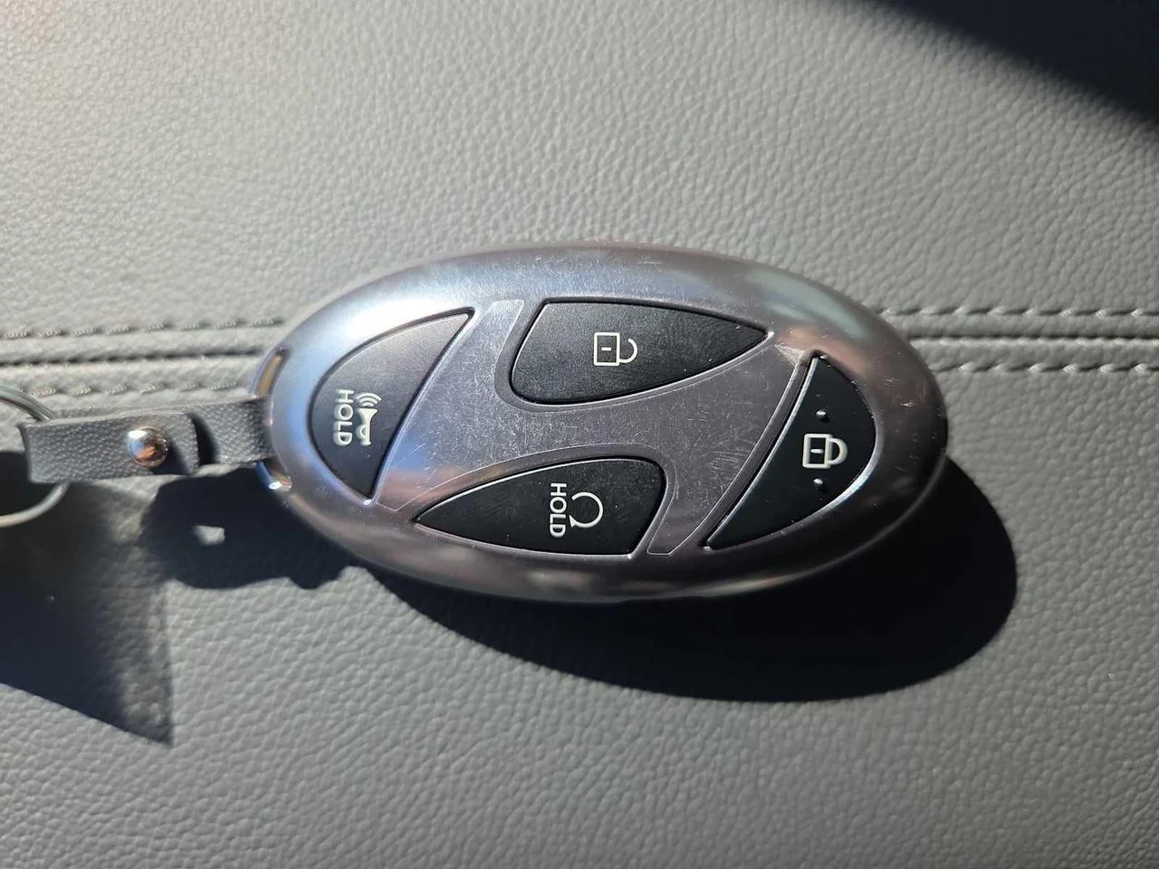 2025 Hyundai Santa Cruz Limited - Photo 35