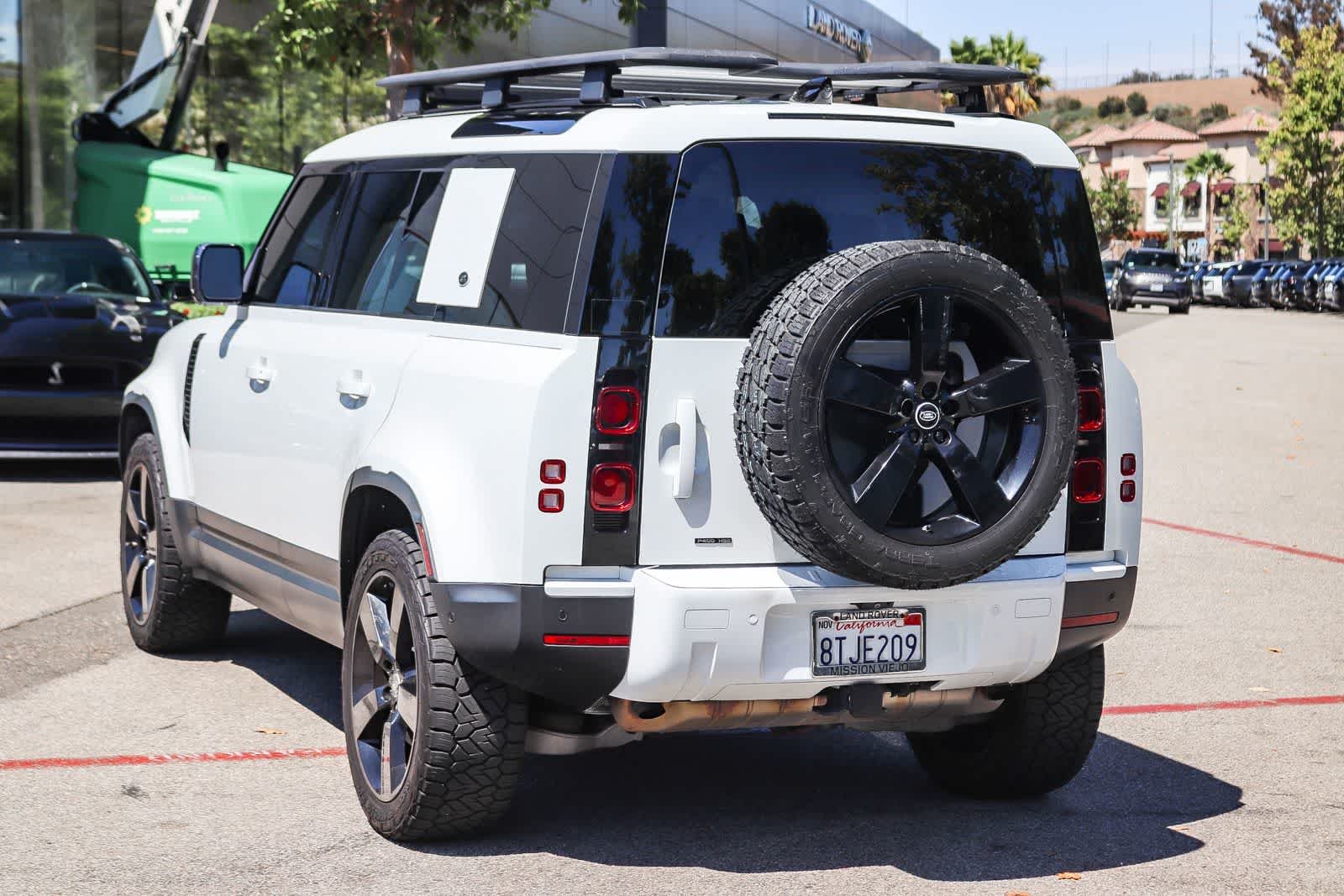 Used 2020 Fuji White Land Rover HSE image 6