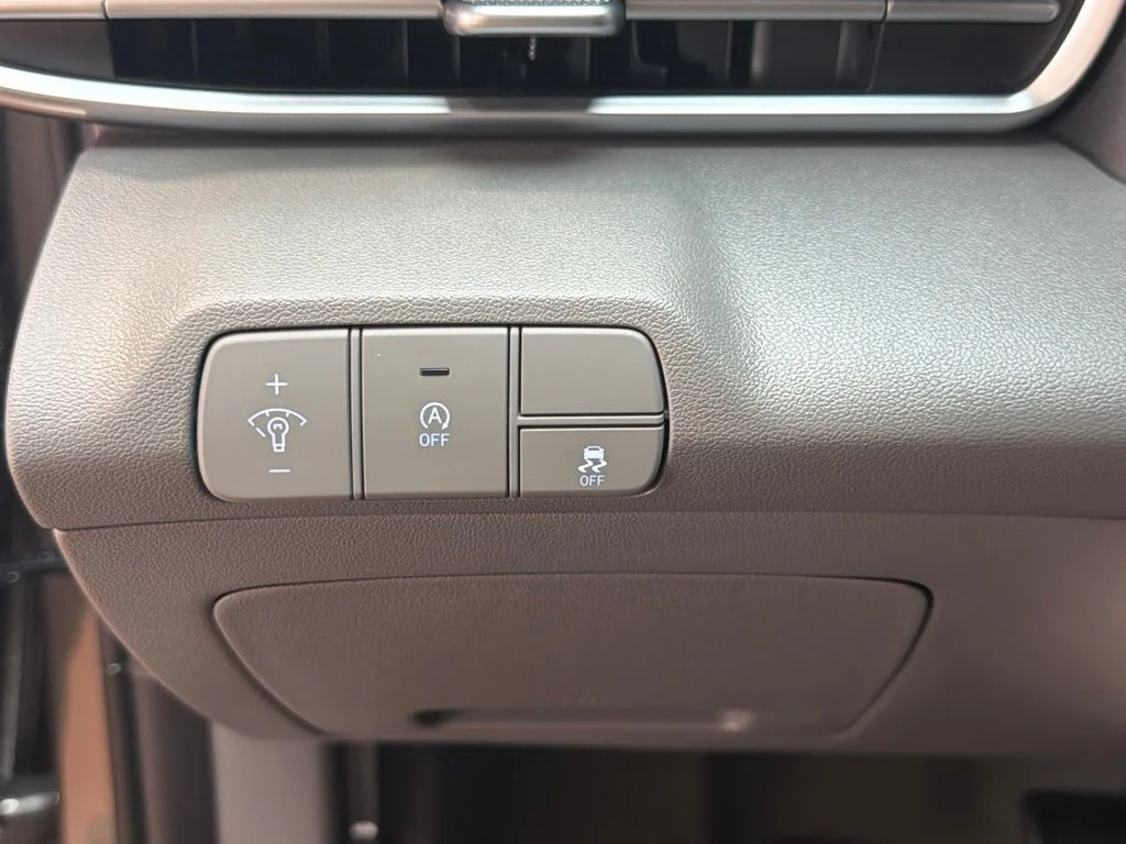 New 2026 Amazon Gray Hyundai SE image 24
