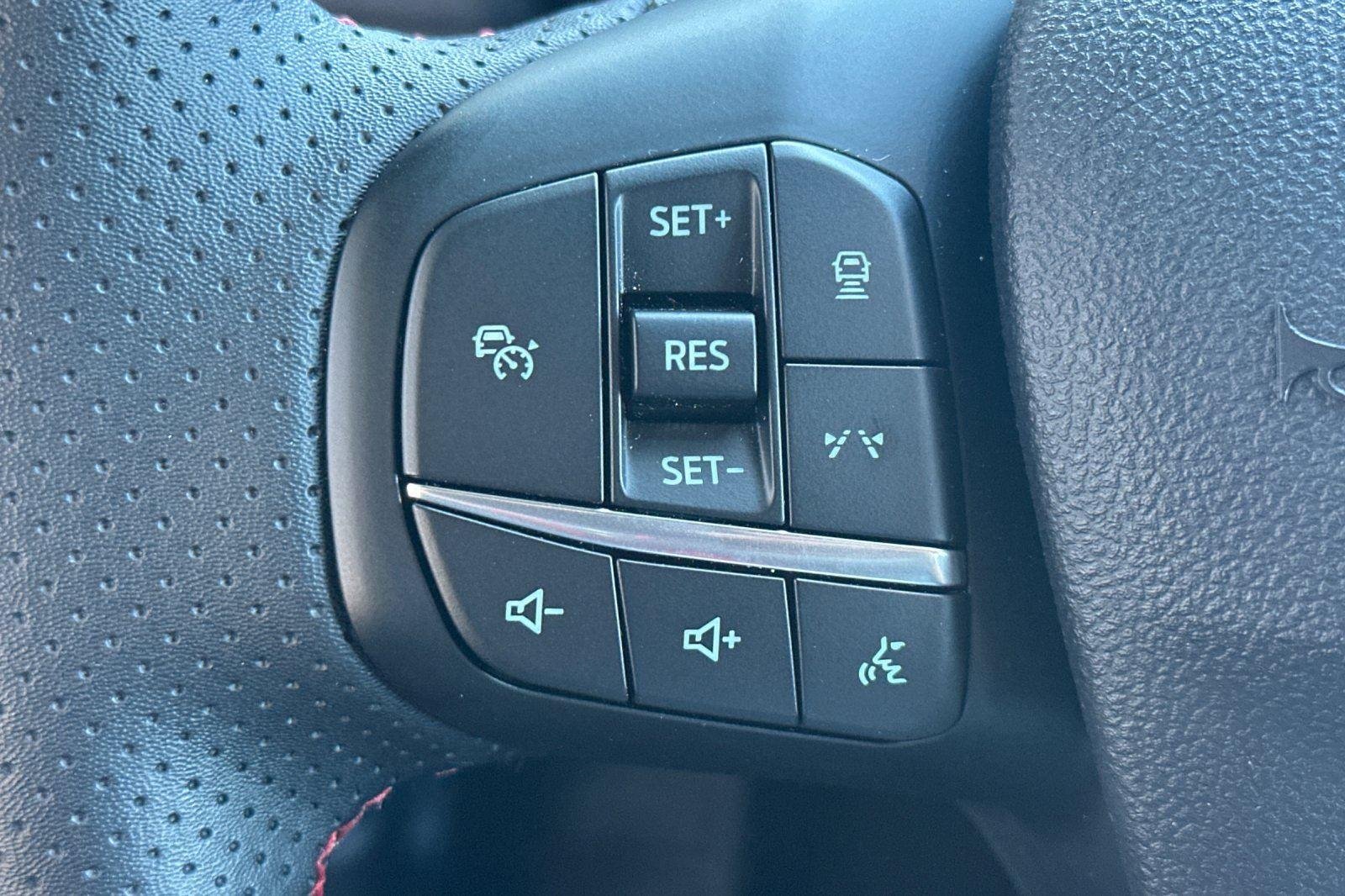 2025 Ford Escape Hybrid ST-Line - Photo 20