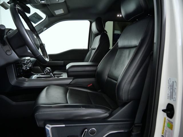 Used 2021 White Ford Lariat image 19
