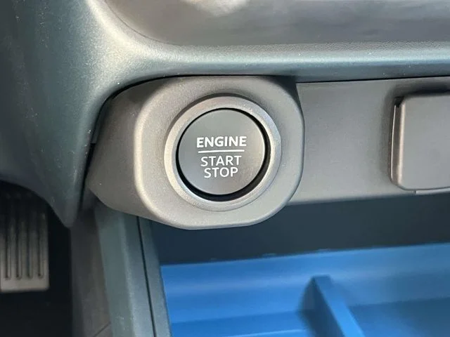 New 2026 Azure Gray Metallic Tri-Coat Ford XLT image 23