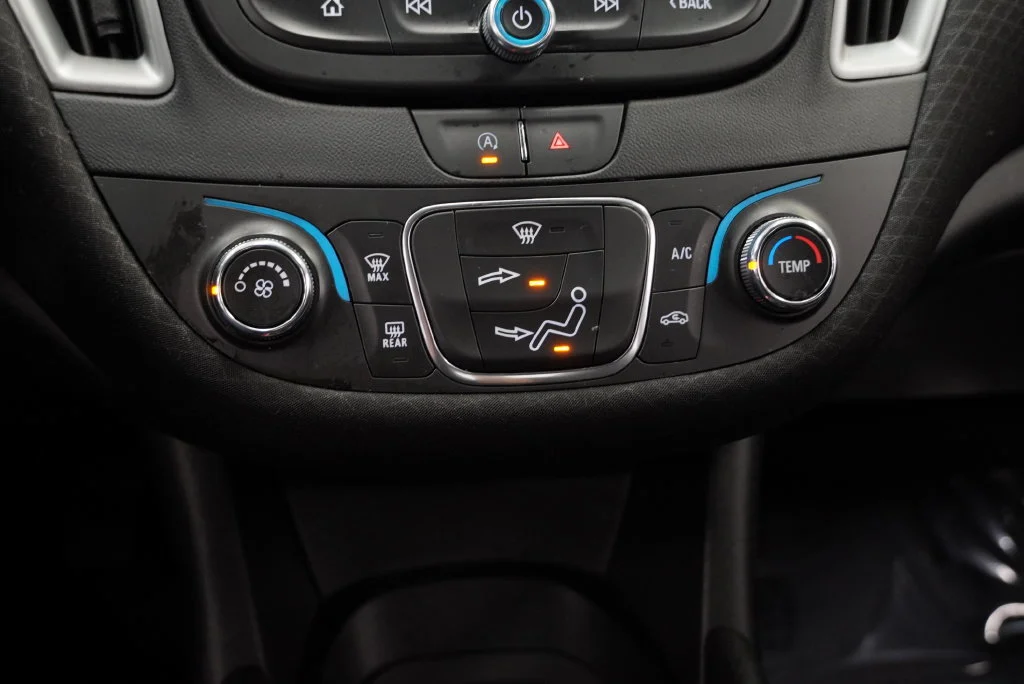 2023 Chevrolet Malibu RS - Photo 20