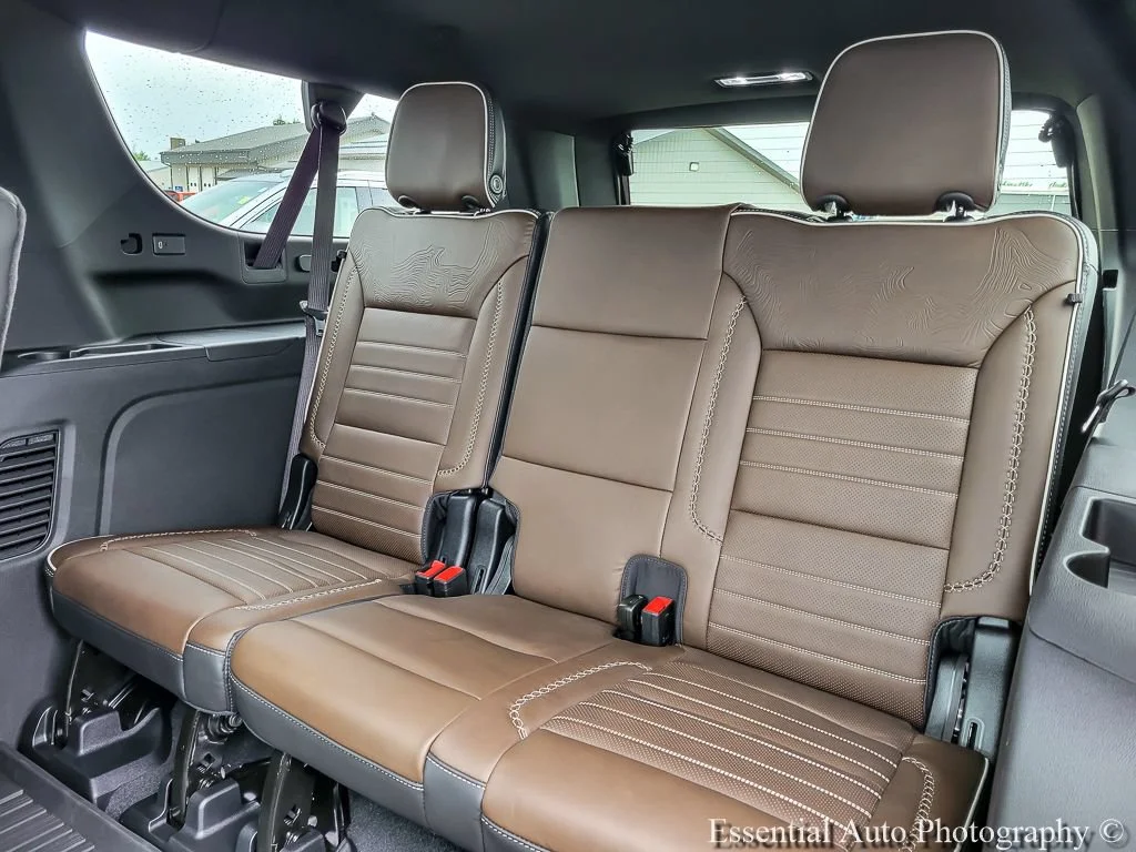 2026 GMC Yukon XL Denali Ultimate - Photo 11