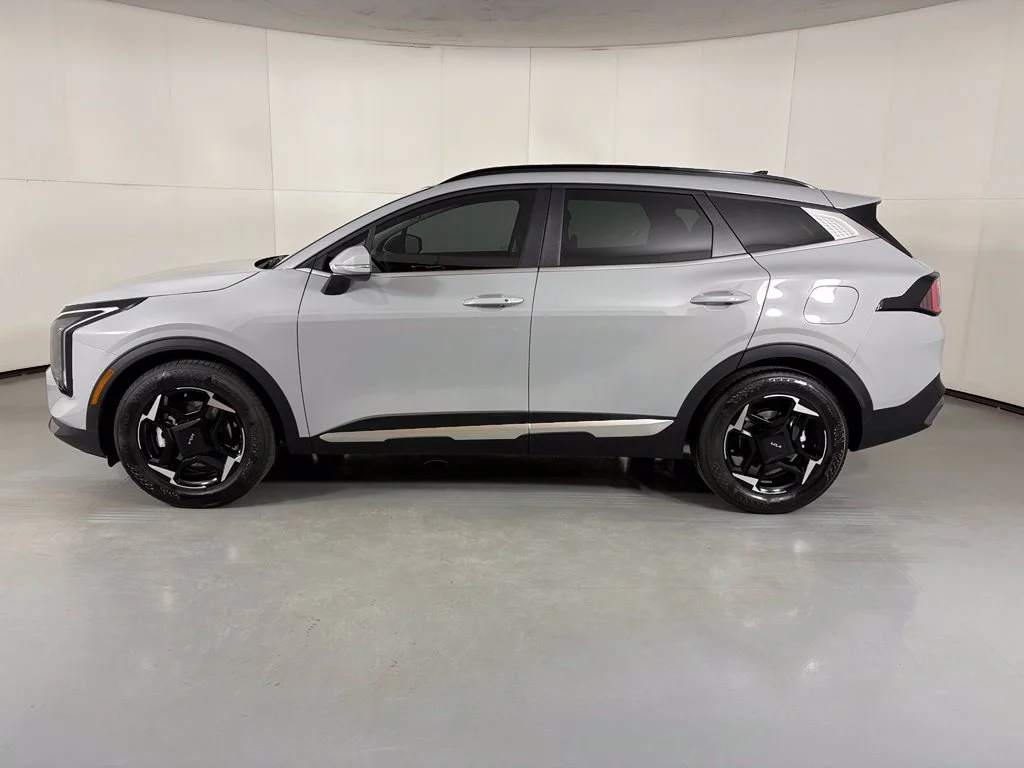Used 2026 Gray Kia EX image 5