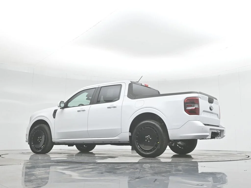 New 2025 White Ford Lobo Standard image 75